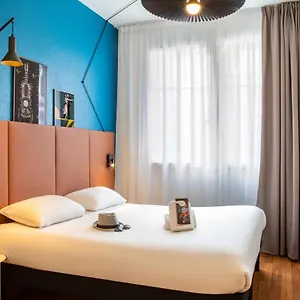 Ibis Ornano Montmartre Nord 18eme Otel