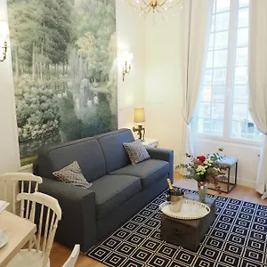  Apartment Louvre Opera Design Chicsuites