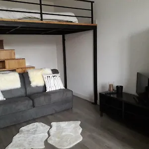  Appartement 9 Rue Du Molinel France