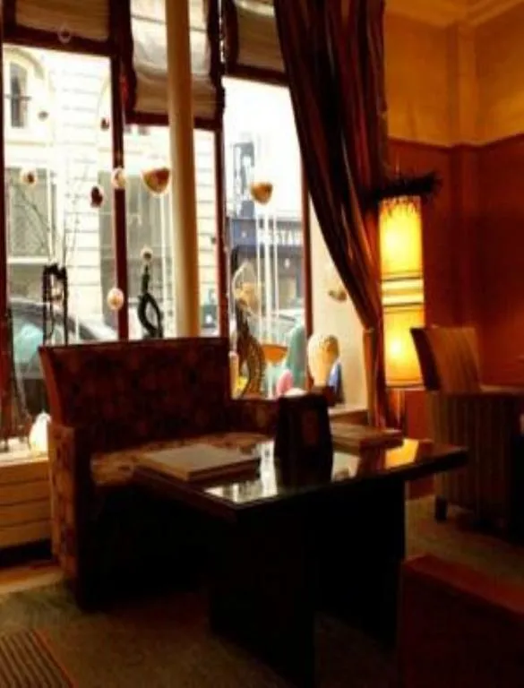 Hotel Baume Paris